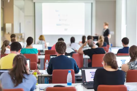 Rozwiązania Saint-Gobain dla szkół i uczelni