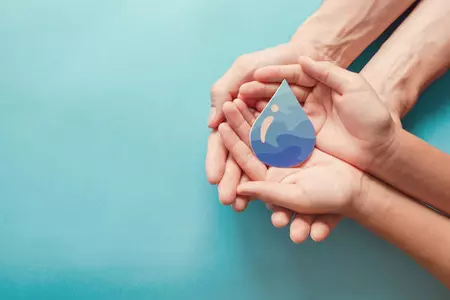 Saint-Gobain - Mniejsze zużycie wody słodkiej