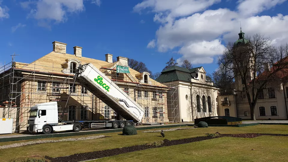 Leca KERAMZYT podawany z samochodu pompą