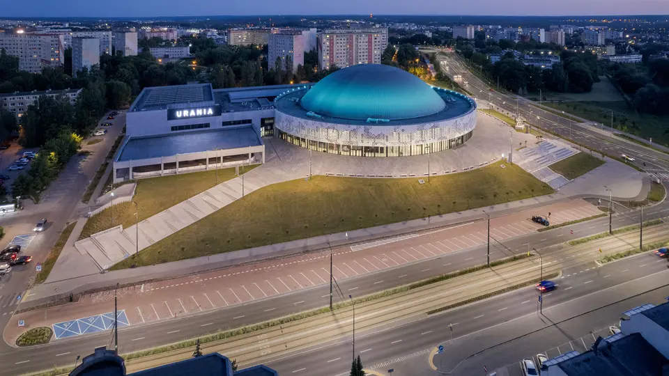 Olsztyn-Hala-Urania_realizacja-Saint-Gobain (1)