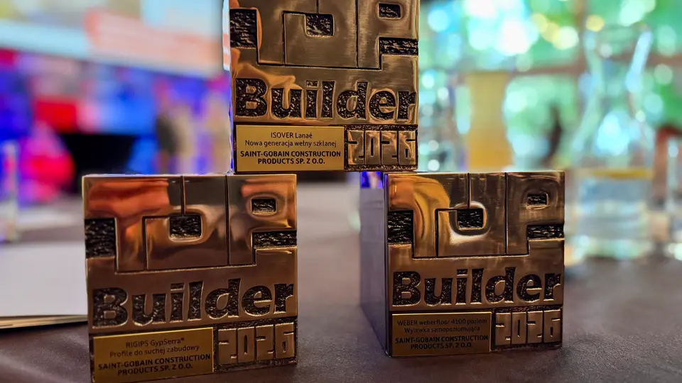 2026-05-28 Top Builder 2026-statuetki.jpg