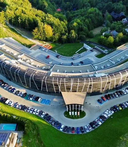 Hotel-Mercure-Szczyrk-Resort-rozwiazania-Saint-Gobain (9).jpg